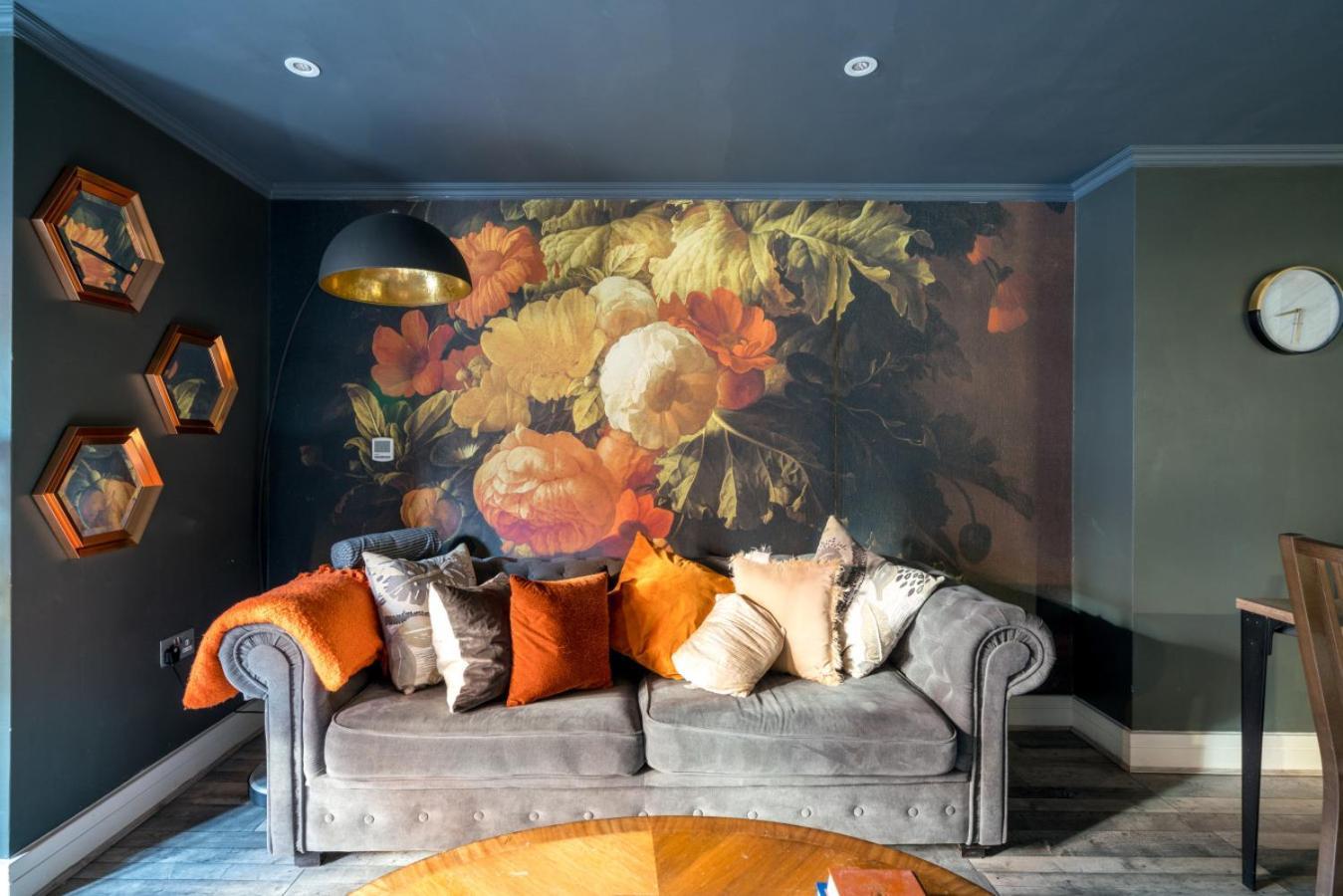 Appartamento Gorgeous Design 2 Bed Flat Barons Court Sleeps Six Londra