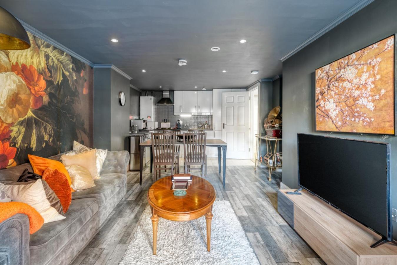 Appartamento Gorgeous Design 2 Bed Flat Barons Court Sleeps Six